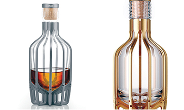 Wine ‘cage’ decanter for connoisseurs