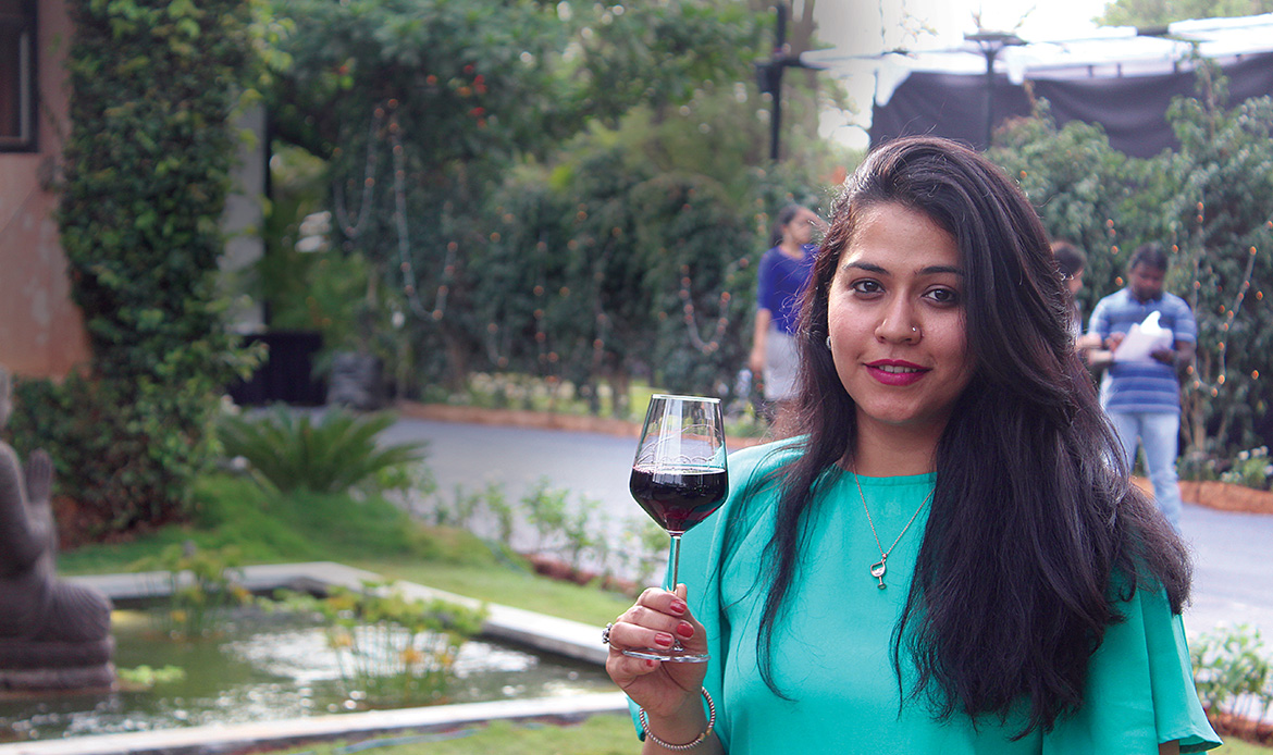 No bed of roses for the lady in red